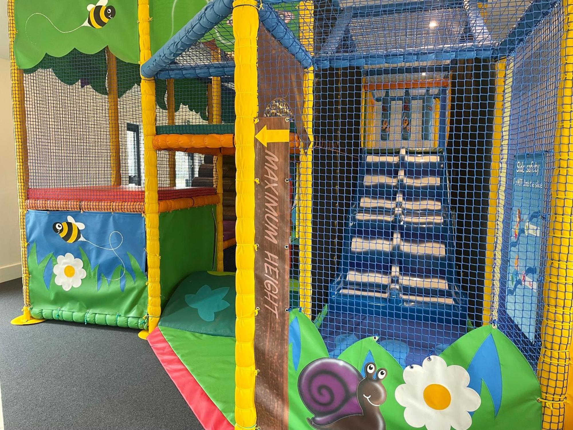 Holiday home Cosy Cotswold Lodge: Family-friendly Retreat With And Heated Pools